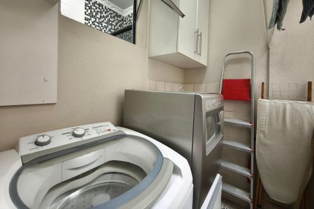 Apartamento à venda com 84m², 2 quartos e 1 vagaÁrea de Serviço