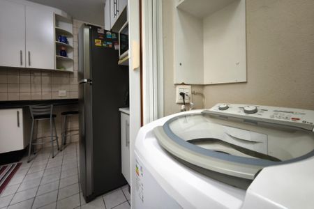 Apartamento à venda com 84m², 2 quartos e 1 vagaÁrea de Serviço