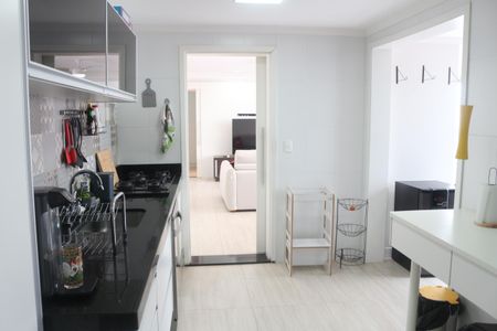 Apartamento à venda com 108m², 3 quartos e 3 vagasCozinha