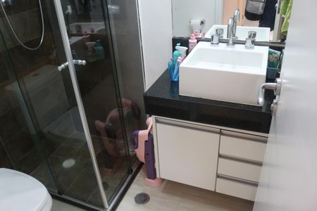 Apartamento à venda com 108m², 3 quartos e 3 vagasBanheiro Social