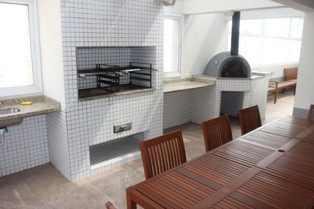 Apartamento à venda com 108m², 3 quartos e 3 vagasÁrea comum - Churrasqueira