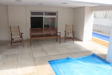 Apartamento à venda com 108m², 3 quartos e 3 vagasÁrea comum - Piscina