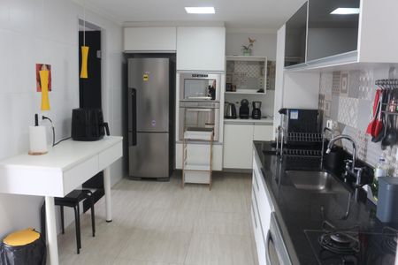 Apartamento à venda com 108m², 3 quartos e 3 vagasCozinha