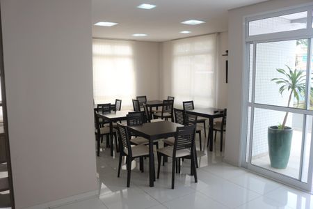 Apartamento à venda com 108m², 3 quartos e 3 vagasÁrea comum - Salão de festas