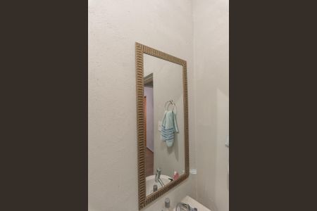 Casa à venda com 243m², 3 quartos e 5 vagasBanheiro Social