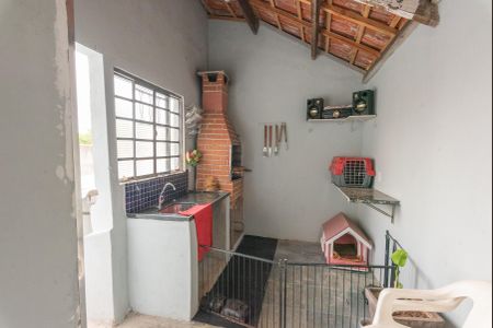 Casa à venda com 243m², 3 quartos e 5 vagasChurrasqueira