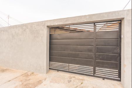 Casa à venda com 243m², 3 quartos e 5 vagasFachada