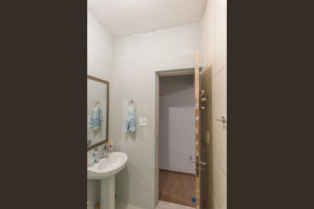 Casa à venda com 243m², 3 quartos e 5 vagasBanheiro Social