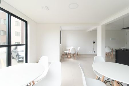 Apartamento para alugar com 74m², 2 quartos e 1 vagaÁrea comum - Salão de festas