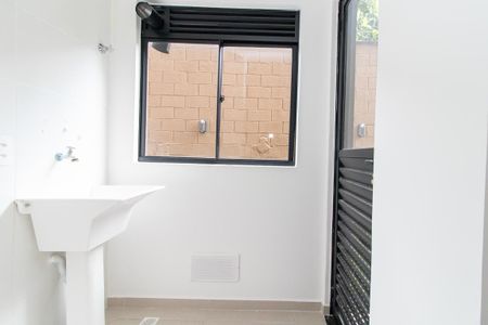 Apartamento para alugar com 74m², 2 quartos e 1 vagaÁrea de Serviço