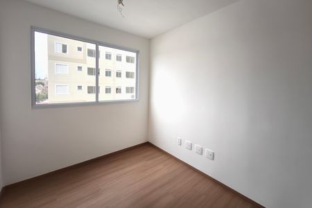 Sala de apartamento para alugar com 2 quartos, 44m² em Vila Satúrnia, Campinas