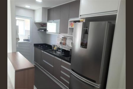 Apartamento à venda com 3 quartos, 73m² em Vila Yara, Osasco