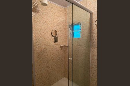 Casa à venda com 1951m², 3 quartos e 2 vagas