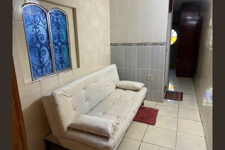 Casa à venda com 1951m², 3 quartos e 2 vagas