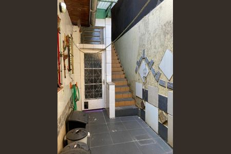 Casa à venda com 1951m², 3 quartos e 2 vagas