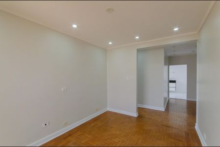 Apartamento à venda com 100m², 3 quartos e 1 vaga Apartamento à venda com 100m², 3 quartos e 1 vagaSala