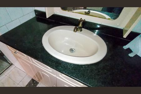 Apartamento à venda com 69m², 3 quartos e sem vagaBanheiro