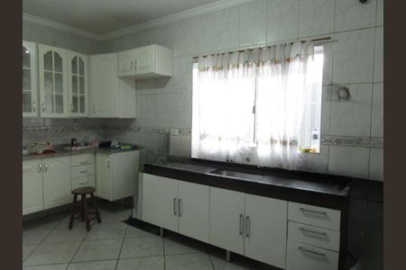Casa à venda com 250m², 3 quartos e 2 vagasCozinha