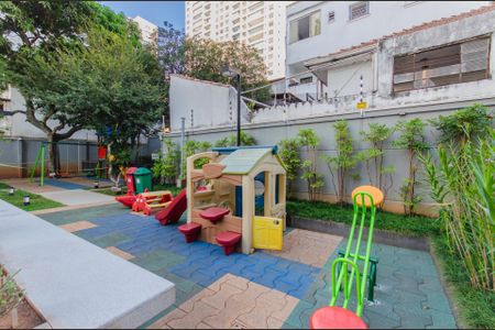 Apartamento para alugar com 34m², 1 quarto e 1 vaga Apartamento para alugar com 34m², 1 quarto e 1 vagaÁrea comum - Playground