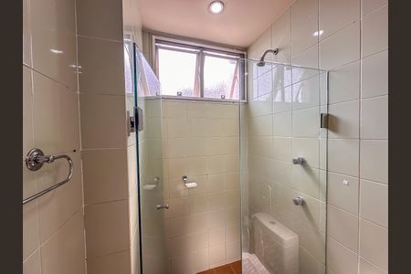 Apartamento à venda com 160m², 3 quartos e 2 vagas Apartamento à venda com 160m², 3 quartos e 2 vagasBanheiro