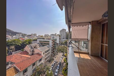 Apartamento à venda com 160m², 3 quartos e 2 vagas Apartamento à venda com 160m², 3 quartos e 2 vagasVaranda da Sala