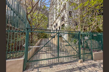 Apartamento à venda com 160m², 3 quartos e 2 vagas Apartamento à venda com 160m², 3 quartos e 2 vagasFachada do Prédio