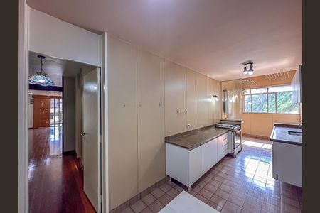 Apartamento à venda com 160m², 3 quartos e 2 vagas Apartamento à venda com 160m², 3 quartos e 2 vagasCozinha