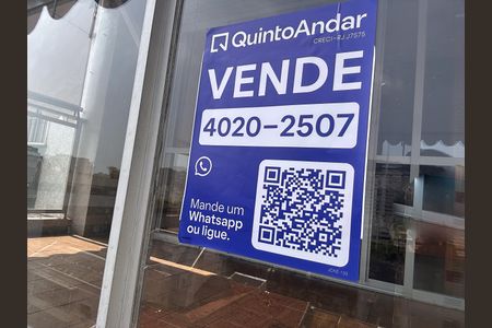 Apartamento à venda com 160m², 3 quartos e 2 vagas Apartamento à venda com 160m², 3 quartos e 2 vagasPlaquinha