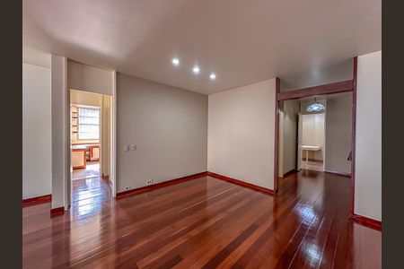 Apartamento à venda com 160m², 3 quartos e 2 vagas Apartamento à venda com 160m², 3 quartos e 2 vagasSala