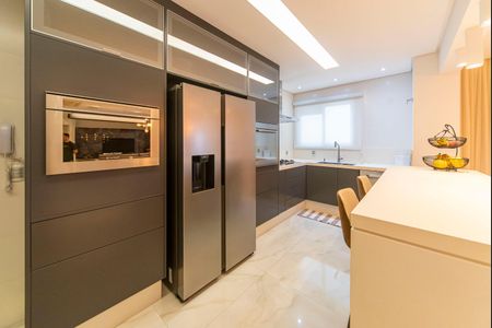 Apartamento à venda com 162m², 2 quartos e 3 vagasCozinha