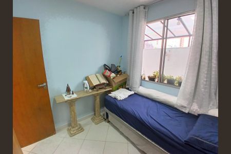 Apartamento à venda com 150m², 2 quartos e 2 vagas Apartamento à venda com 150m², 2 quartos e 2 vagasQuarto