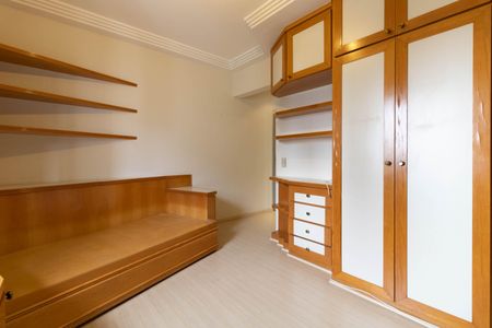 Apartamento para alugar com 177m², 3 quartos e 3 vagasSuíte 2