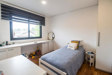 Casa de condomínio para alugar com 270m², 4 quartos e 4 vagasQuarto 2