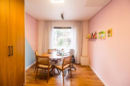 Casa de condomínio para alugar com 270m², 4 quartos e 4 vagasSuíte 2