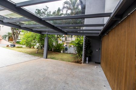 Casa de condomínio para alugar com 270m², 4 quartos e 4 vagasGaragem