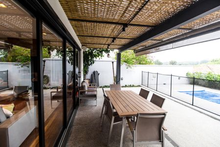 Casa de condomínio para alugar com 270m², 4 quartos e 4 vagasÁrea comum - Churrasqueira