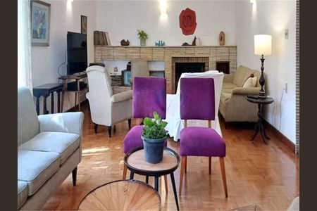 Casa à venda com 3 quartos, 357m² em Campo Belo, São Paulo