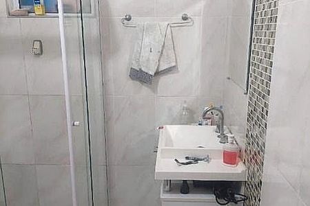 Casa à venda com 2 quartos, 145m² em Santa Maria, Santo André