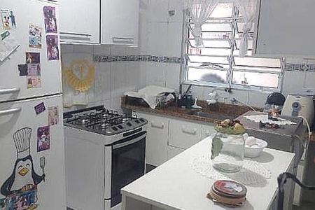 Casa à venda com 2 quartos, 145m² em Santa Maria, Santo André