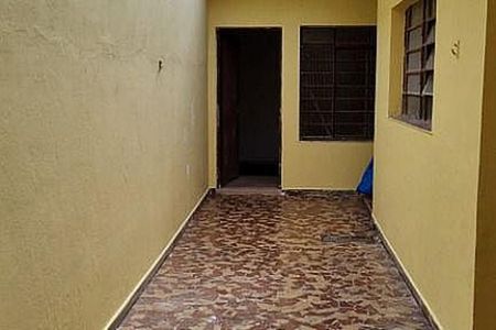 Casa à venda com 2 quartos, 163m² em Vila Valparaíso, Santo André