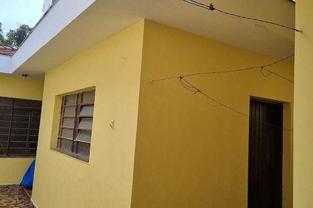 Casa à venda com 163m², 2 quartos e 6 vagas