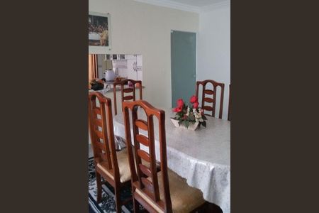 Casa à venda com 210m², 3 quartos e 5 vagas