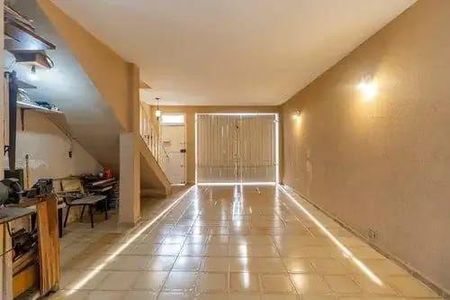 Casa à venda com 3 quartos, 138m² em Vila Romana, São Paulo