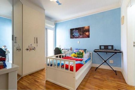 Casa à venda com 3 quartos, 231m² em Vila Romana, São Paulo