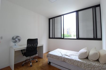 Apartamento à venda com 105m², 3 quartos e 1 vagaQuarto 2