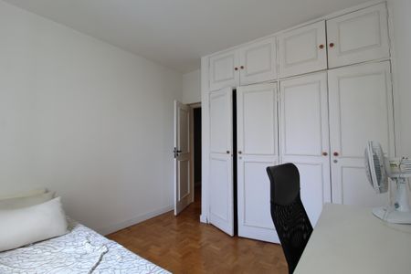 Apartamento à venda com 105m², 3 quartos e 1 vagaQuarto 2