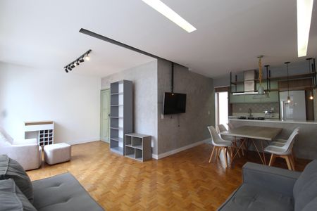 Sala de apartamento à venda com 3 quartos, 105m² em Indianópolis, São Paulo