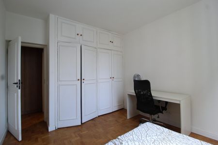 Apartamento à venda com 105m², 3 quartos e 1 vagaQuarto 2