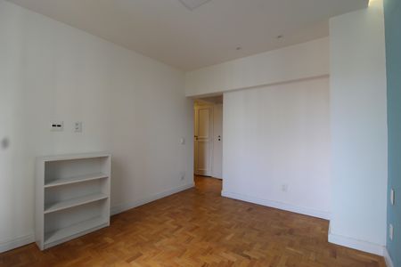 Apartamento à venda com 105m², 3 quartos e 1 vagaSuíte