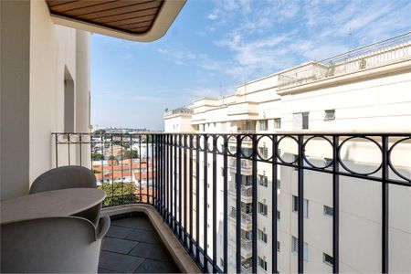 Apartamento à venda com 3 quartos, 100m² em Indianópolis, São Paulo